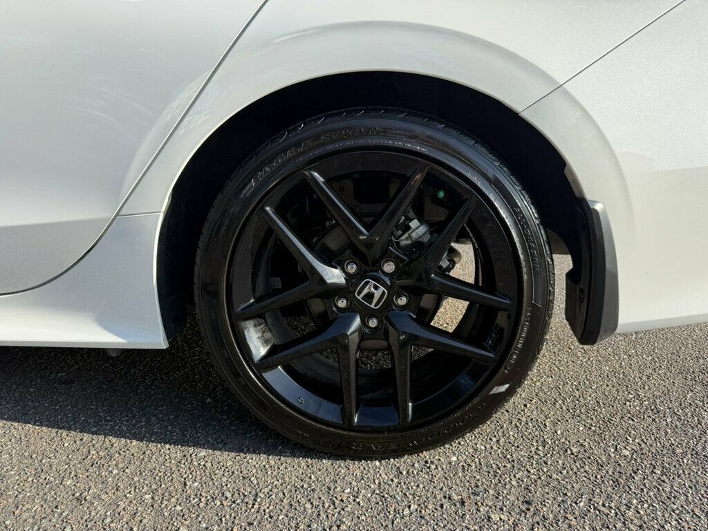 Used 2025 Honda Civic Sport image 8
