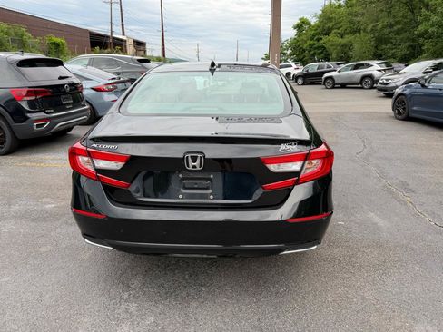 Used 2018 Honda Accord EX-L image 6