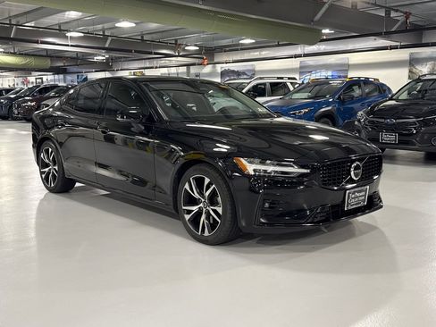 Used 2024 Volvo S60 B5 Plus AWD/4WD image 1