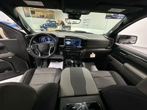 New 2026 Chevrolet Silverado 1500 ZR2 w/ LPO, Dark Essentials Package image 22