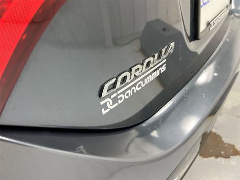 Used 2017 Toyota Corolla L image 26