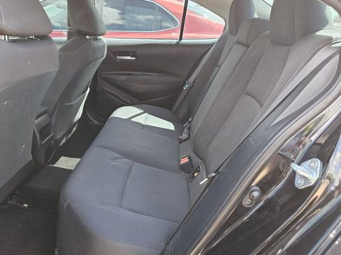 Used 2021 Toyota Corolla LE image 15