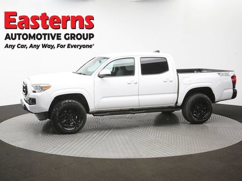 Used 2021 Toyota Tacoma SR AWD/4WD image 58