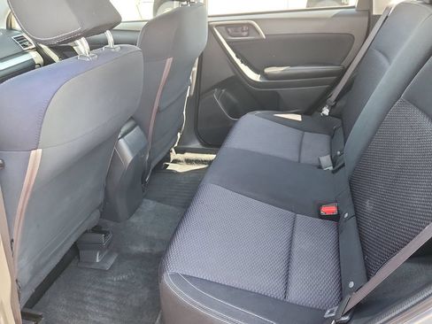 Used 2018 Subaru Forester 2.5i w/ Alloy Wheel Package AWD/4WD image 10