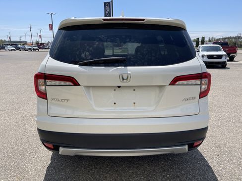 Used 2022 Honda Pilot Black Edition image 5