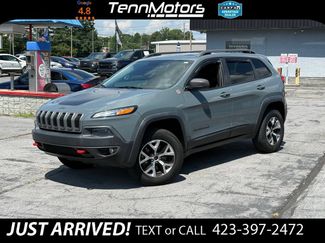 Used 2014 Jeep Cherokee Trailhawk w/ Comfort/Convenience Group AWD/4WD video 1