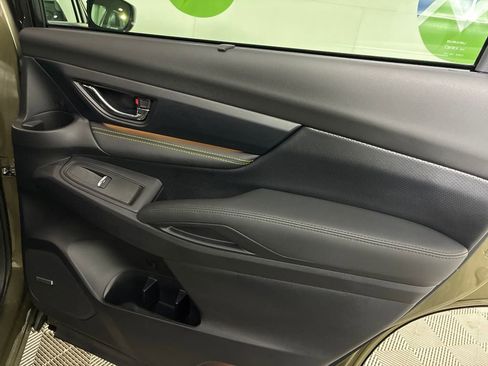 Used 2025 Subaru Ascent Bronze Edition w/ Onyx Package image 37