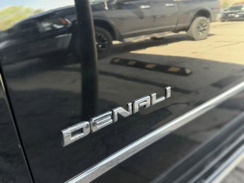 Used 2018 GMC Yukon XL Denali w/ Open Road Package image 48