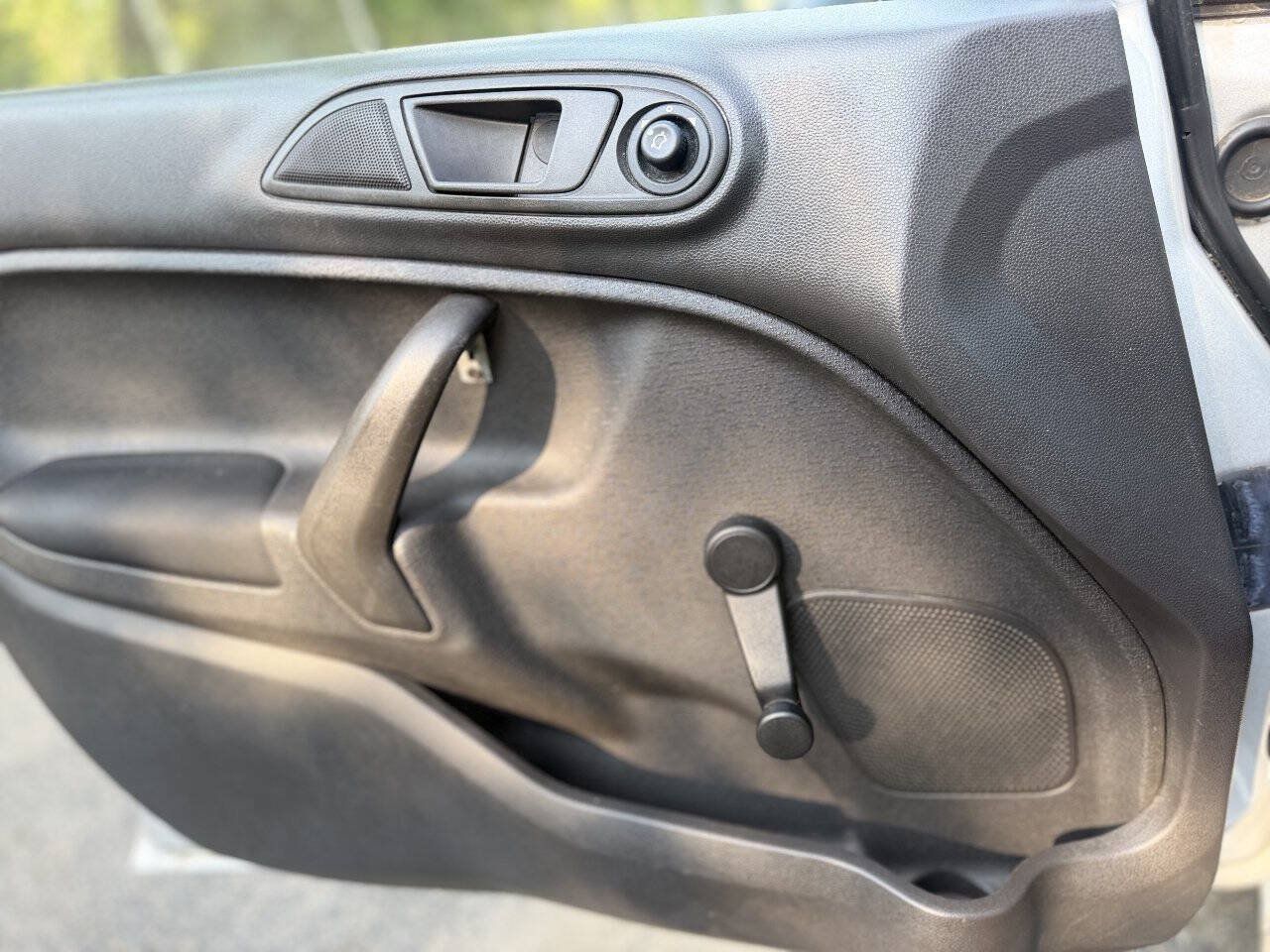 Used 2014 Ford Fiesta S FWD image 20