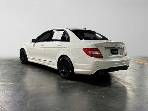 Used 2014 Mercedes-Benz C 300 4MATIC Sedan image 5