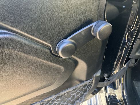 Used 2021 Jeep Wrangler Sport image 28