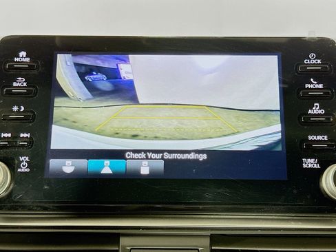 Used 2022 Honda Accord Sport image 13