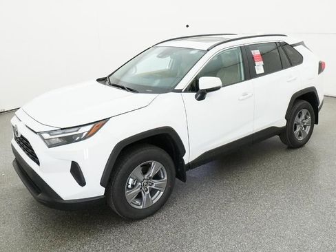 New 2025 Toyota RAV4 XLE w/ Convenience Package image 27