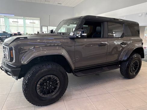 New 2025 Ford Bronco Raptor image 4