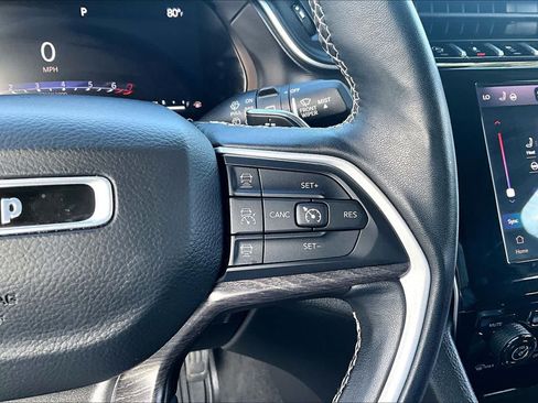 Used 2022 Jeep Grand Cherokee Limited RWD image 24