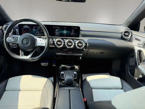 Used 2020 Mercedes-Benz CLA 250 image 10