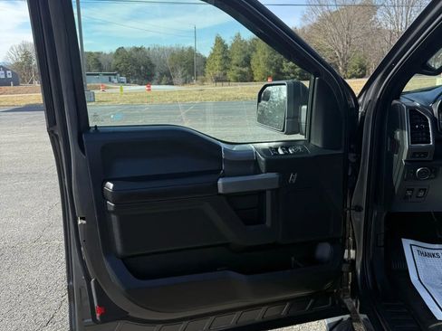 Used 2015 Ford F150 XLT w/ Equipment Group 302A Luxury image 27