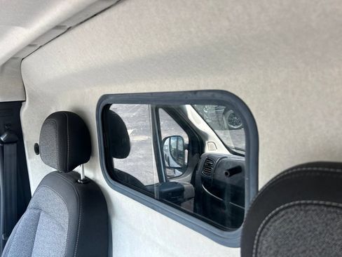 Used 2023 RAM ProMaster 1500 FWD image 9