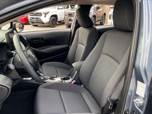 Used 2026 Toyota Corolla LE image 8