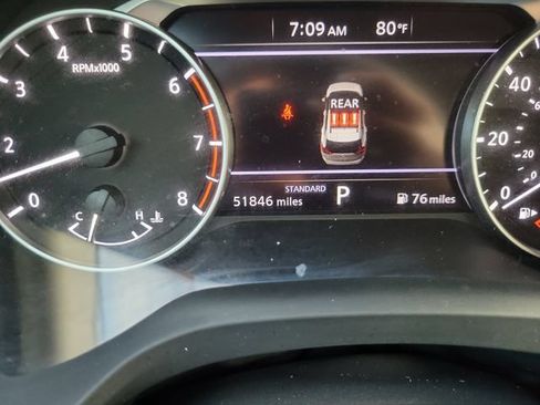 Used 2025 Nissan Rogue S FWD image 18