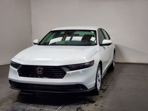 New 2026 Honda Accord LX image 4