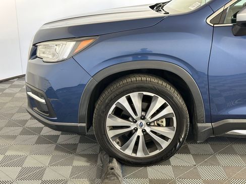 Used 2019 Subaru Ascent Touring w/ Popular Package #3 image 9