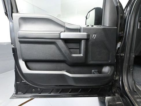 Used 2019 Ford F150 XLT w/ Equipment Group 302A Luxury image 19