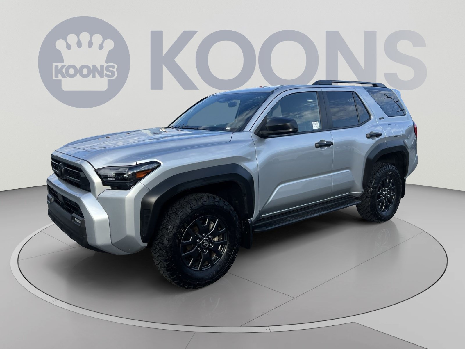 Used 2025 Toyota 4Runner SR5 AWD/4WD image 1