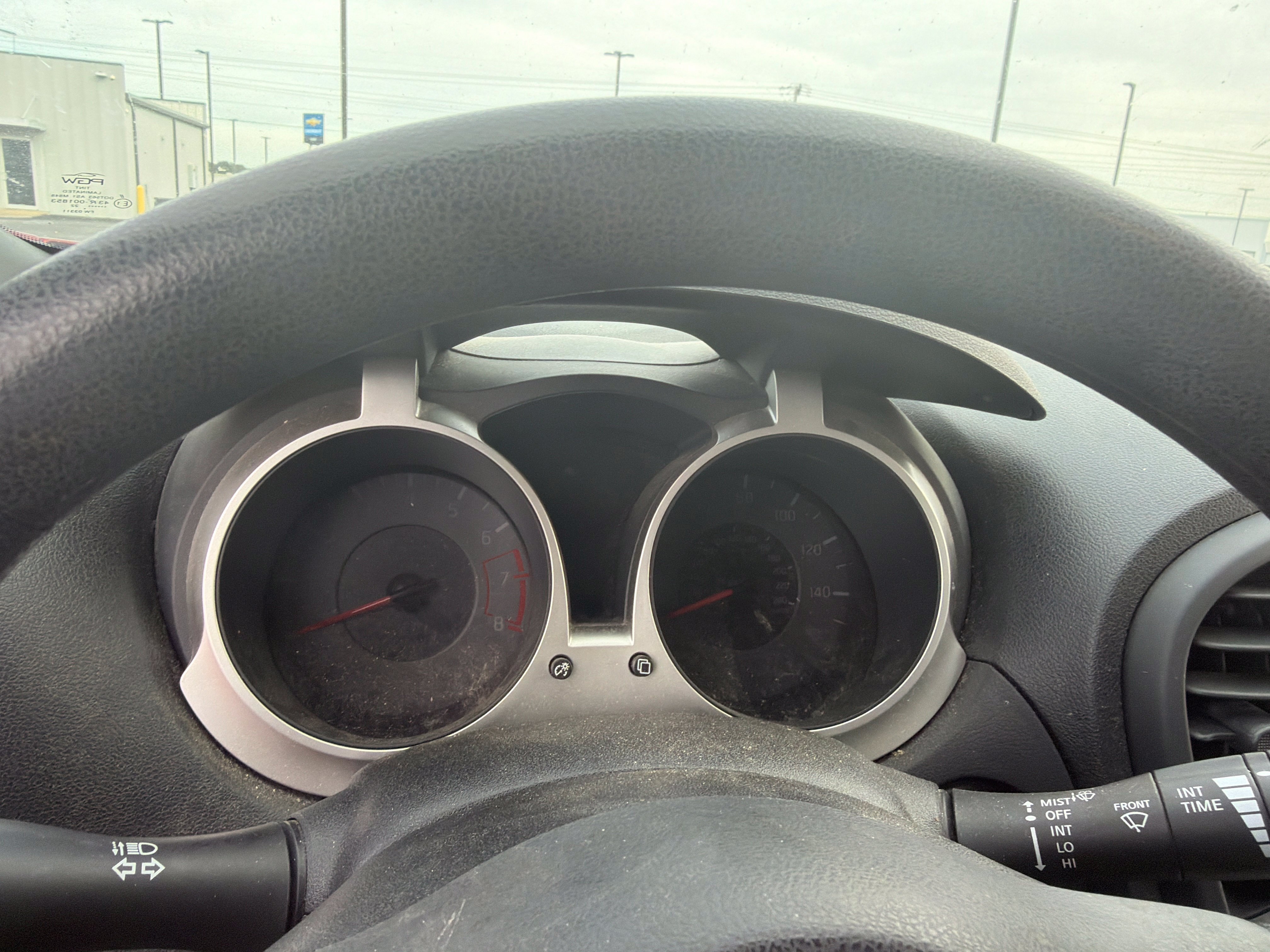 Used 2013 Nissan Juke S FWD image 10