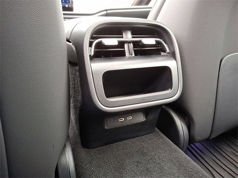 Certified 2025 Mercedes-Benz E 450 4MATIC All-Terrain Wagon image 11