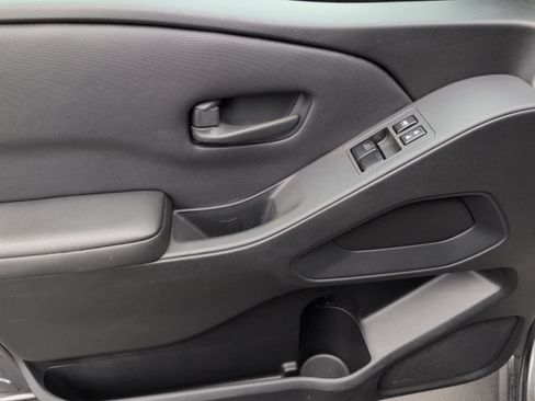 Used 2023 Nissan Frontier S w/ Technology Package image 11