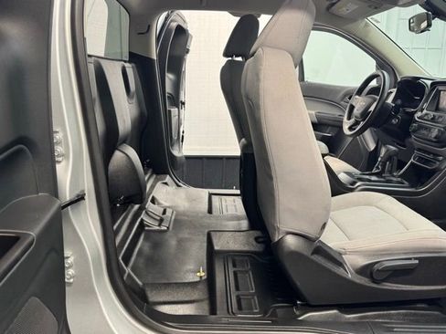 Used 2020 Chevrolet Colorado W/T image 31