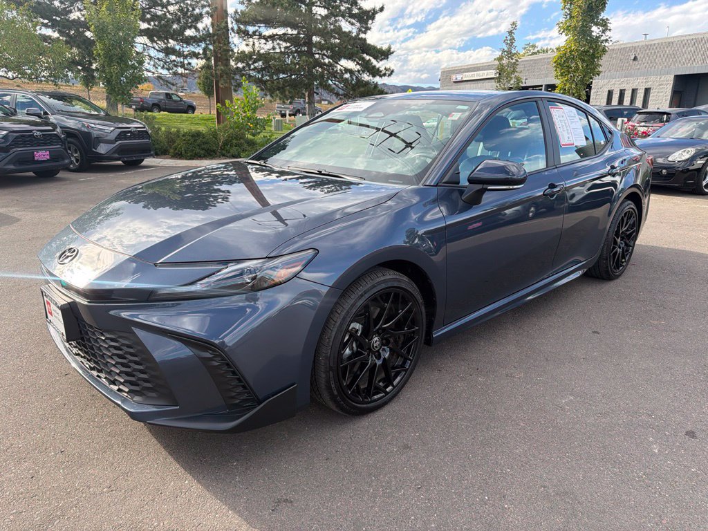 Used 2026 Toyota Camry XSE AWD/4WD image 4