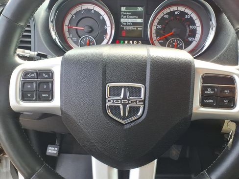 Used 2017 Dodge Grand Caravan GT image 5