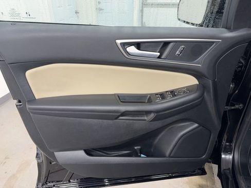 Used 2023 Ford Edge SEL w/ Convenience Package AWD/4WD image 10