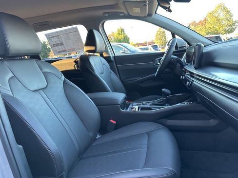 New 2026 Kia Sorento S image 14