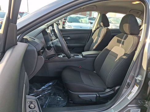 Used 2024 Nissan Sentra SV w/ Trunk Package image 13