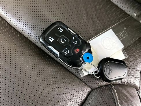 Used 2016 GMC Yukon Denali w/ Open Road Package image 15