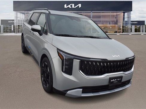 New 2026 Kia Carnival EX image 9