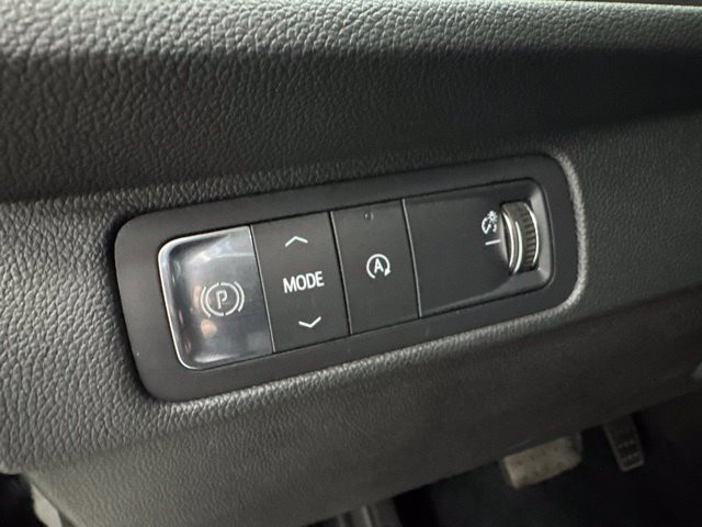 Used 2024 Chevrolet Traverse LS w/ LPO, Floor Liner Package FWD image 11