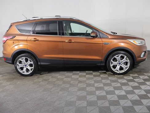 Used 2017 Ford Escape Titanium w/ Equipment Group 301A AWD/4WD image 19