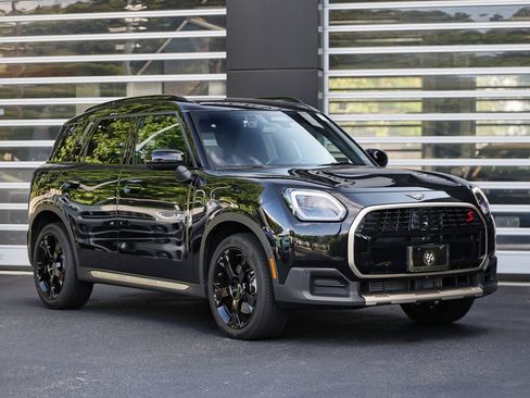 Used 2025 MINI Cooper Countryman S w/ Comfort Package Max AWD/4WD image 1