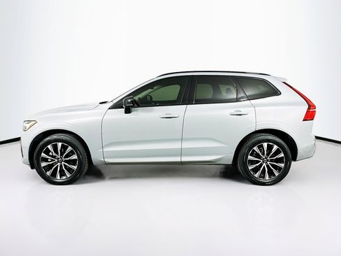 Used 2024 Volvo XC60 B5 Plus w/ Protection Package Premier image 4