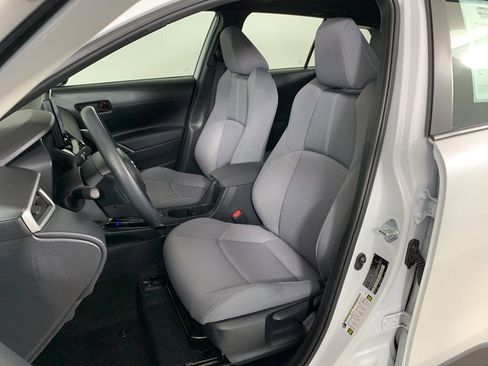 Used 2024 Toyota Corolla Cross S image 18