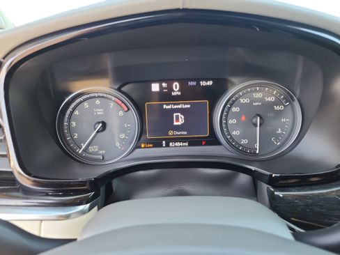 Used 2020 Cadillac XT6 Premium Luxury image 27