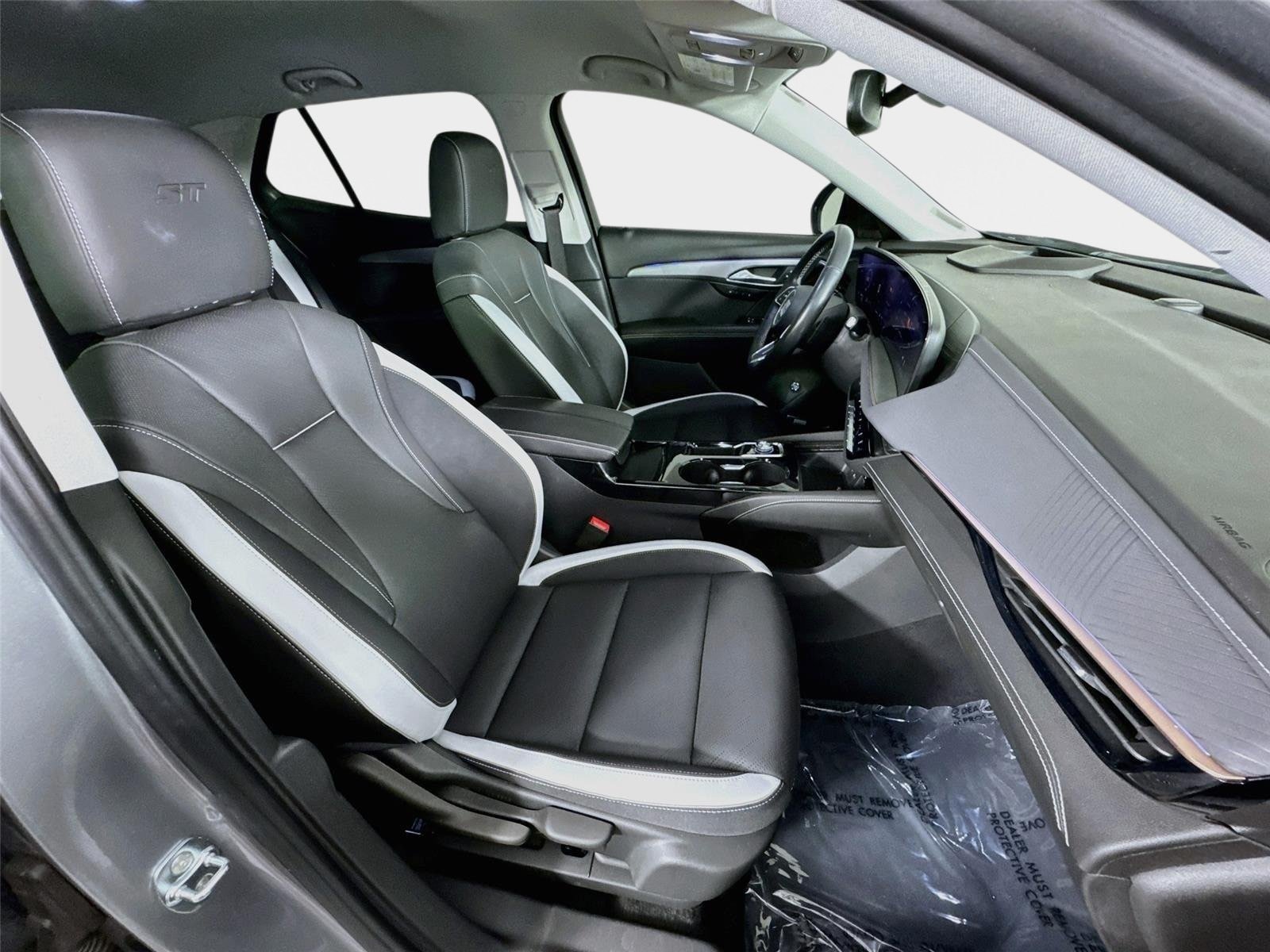 Certified 2024 Buick Envision Sport Touring AWD/4WD image 28