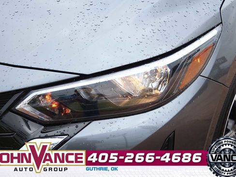 Used 2025 Nissan Sentra SV FWD image 5