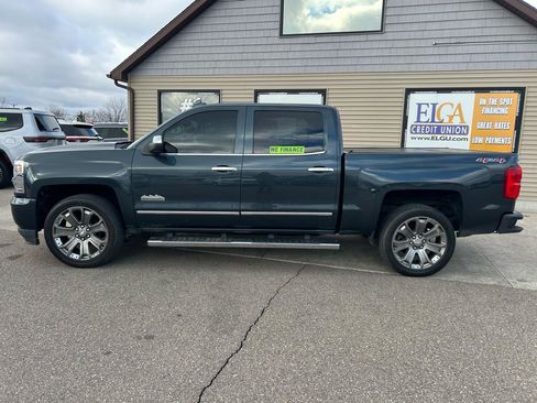 Used 2017 Chevrolet Silverado 1500 High Country image 8