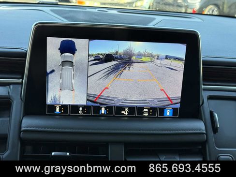 Used 2021 Chevrolet Suburban High Country w/ Premium Package image 28