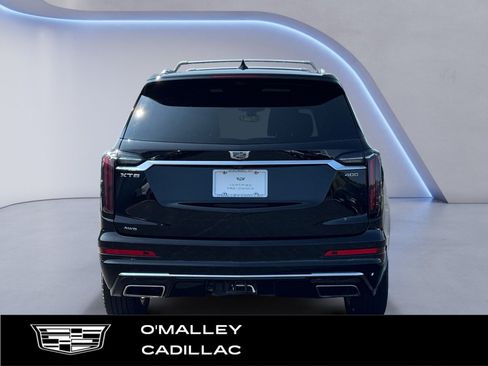 Certified 2023 Cadillac XT6 Premium Luxury w/ Technology Package AWD/4WD image 4